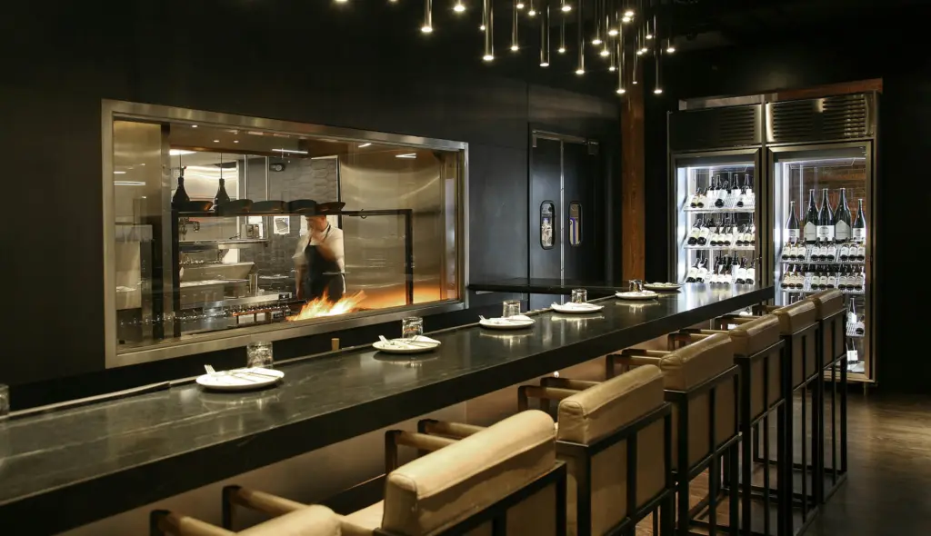 Cuisine ouverte d’un restaurant installée par Marescol